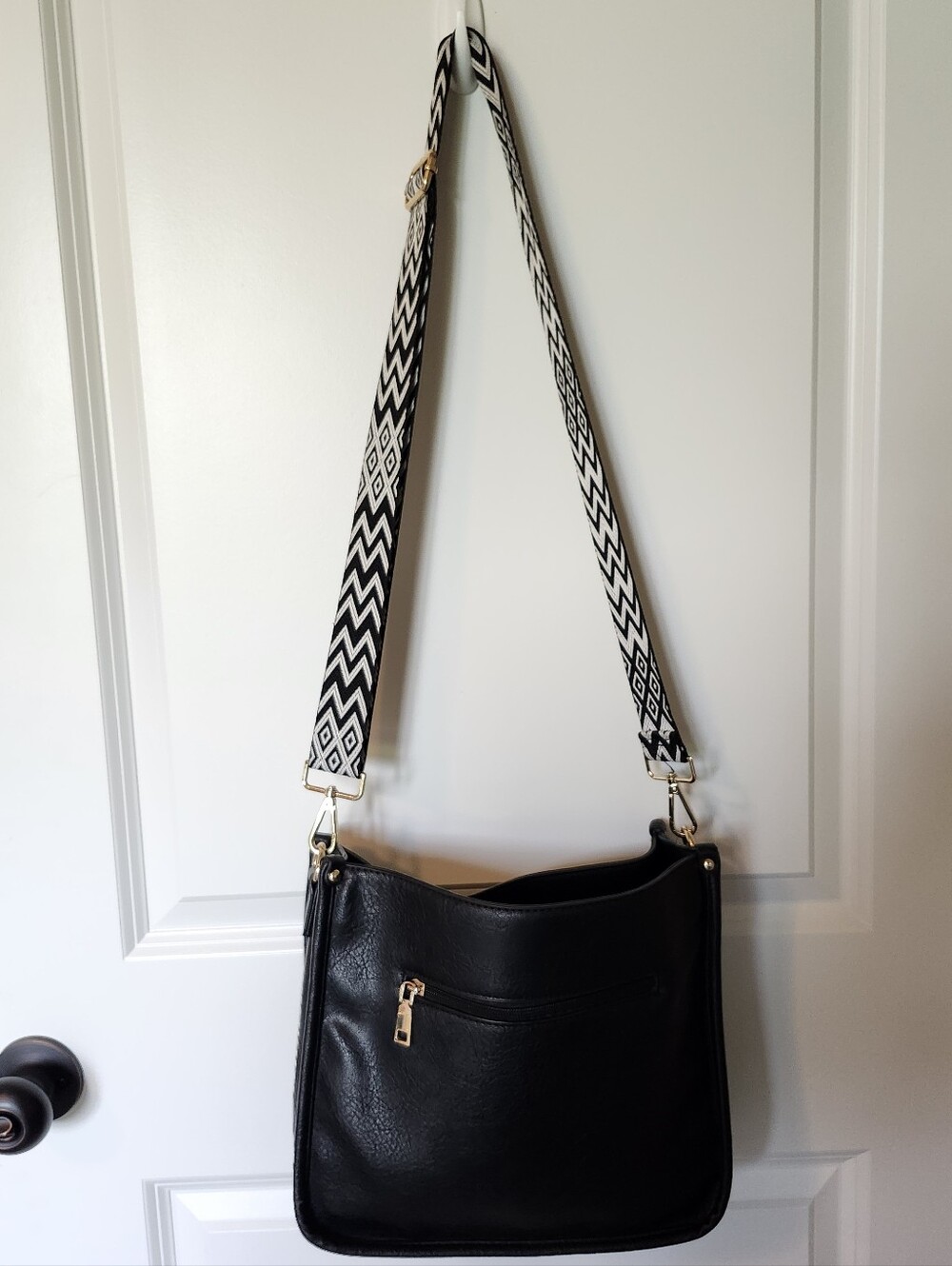 Black Crossbody Bag with Adjustabl/Detachable Patterned Strap